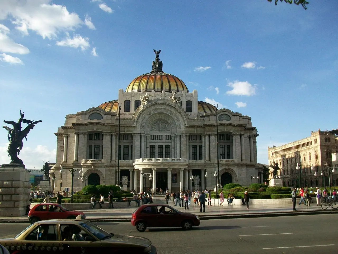 Hvordan er vejret i Mexico City i maj måned?