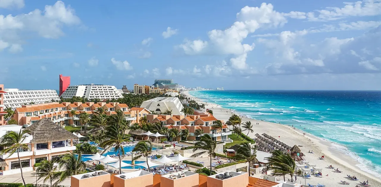 Hvordan er vejret i Cancún i februar måned?